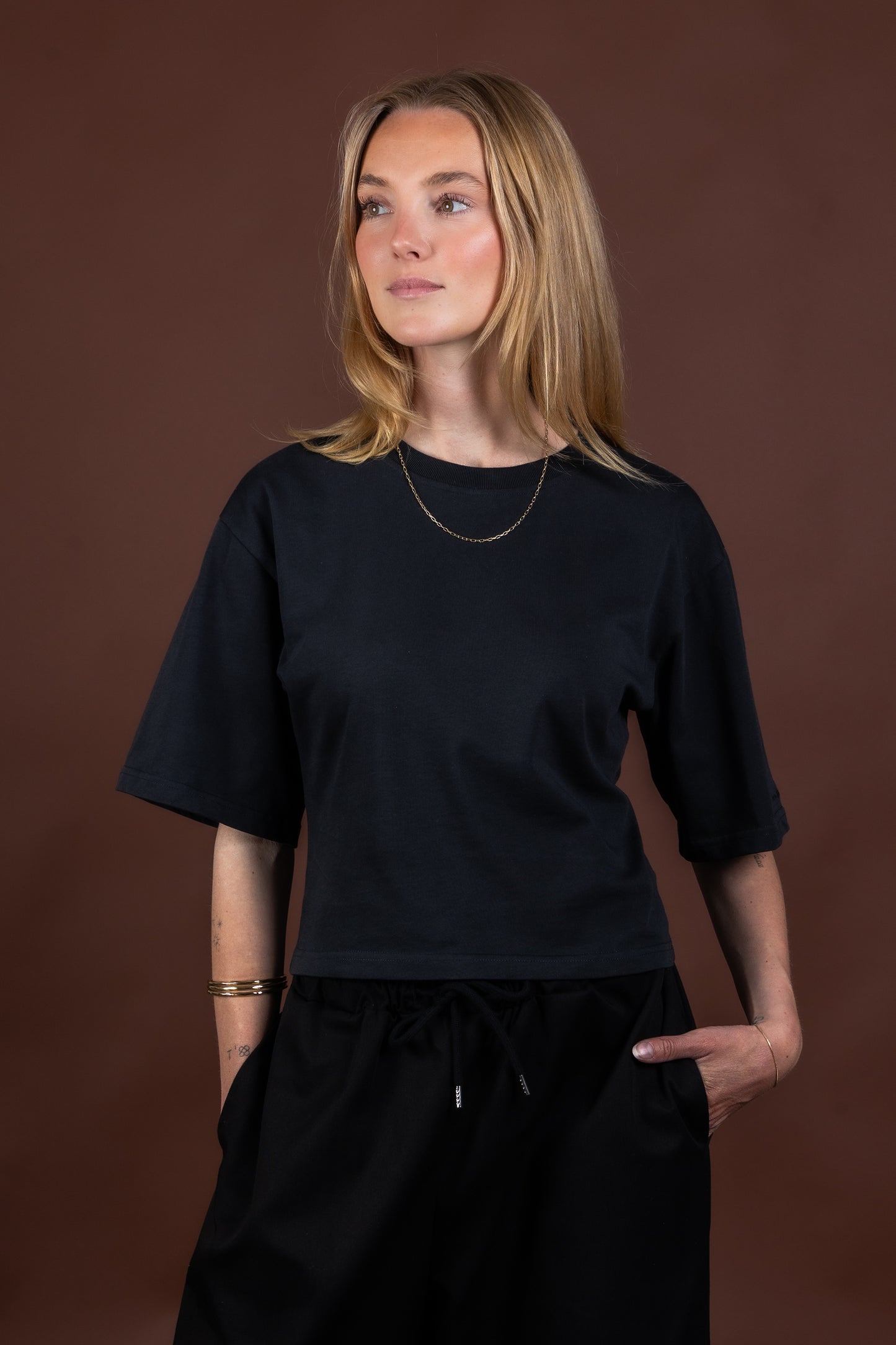 BASE 02 - FITTED T-SHIRT VINTAGE BLACK