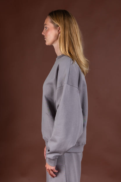 BASE 04 - SWEATER GREY