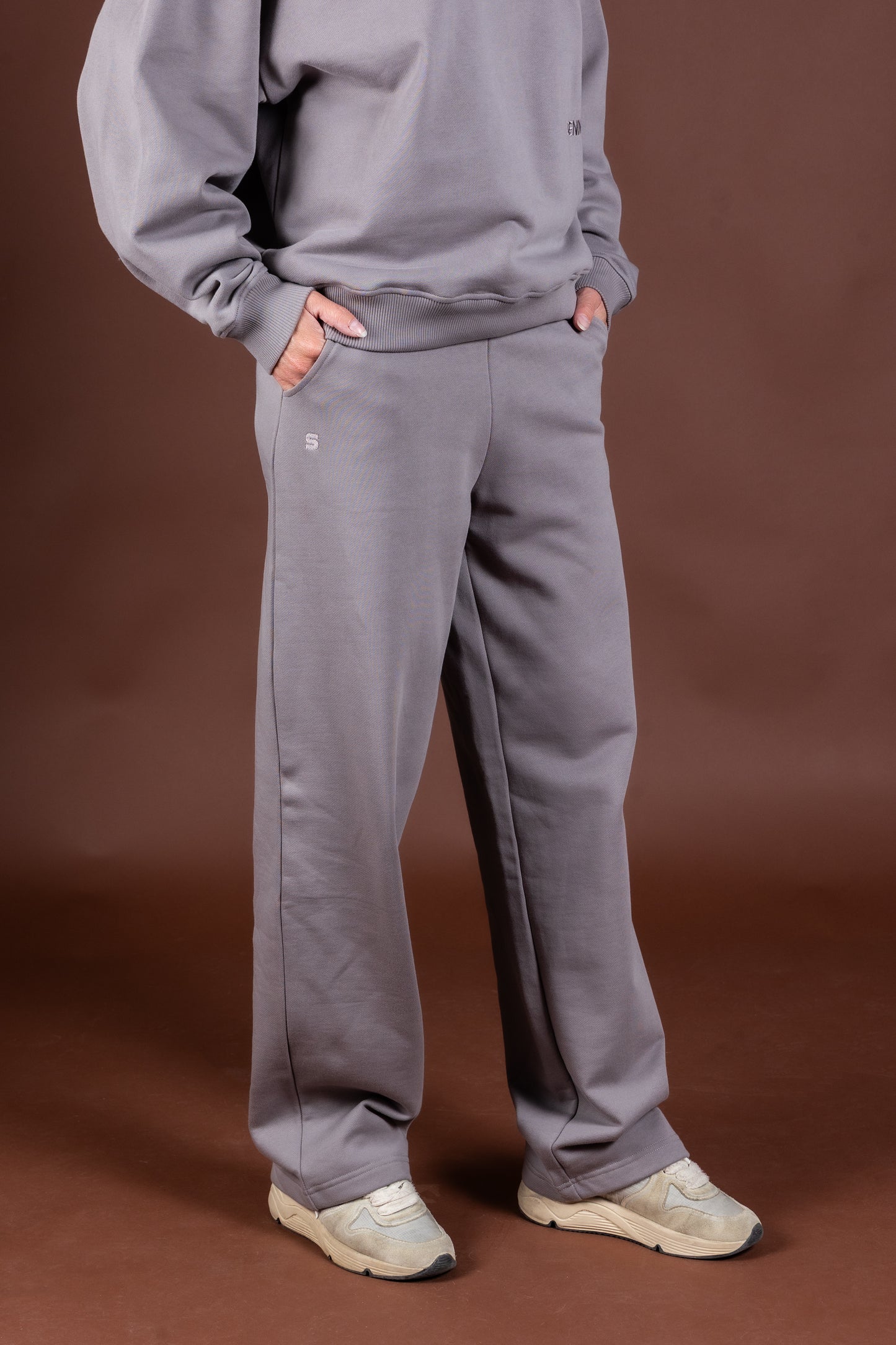 CAPSULE-01 SWEATSUIT GREY