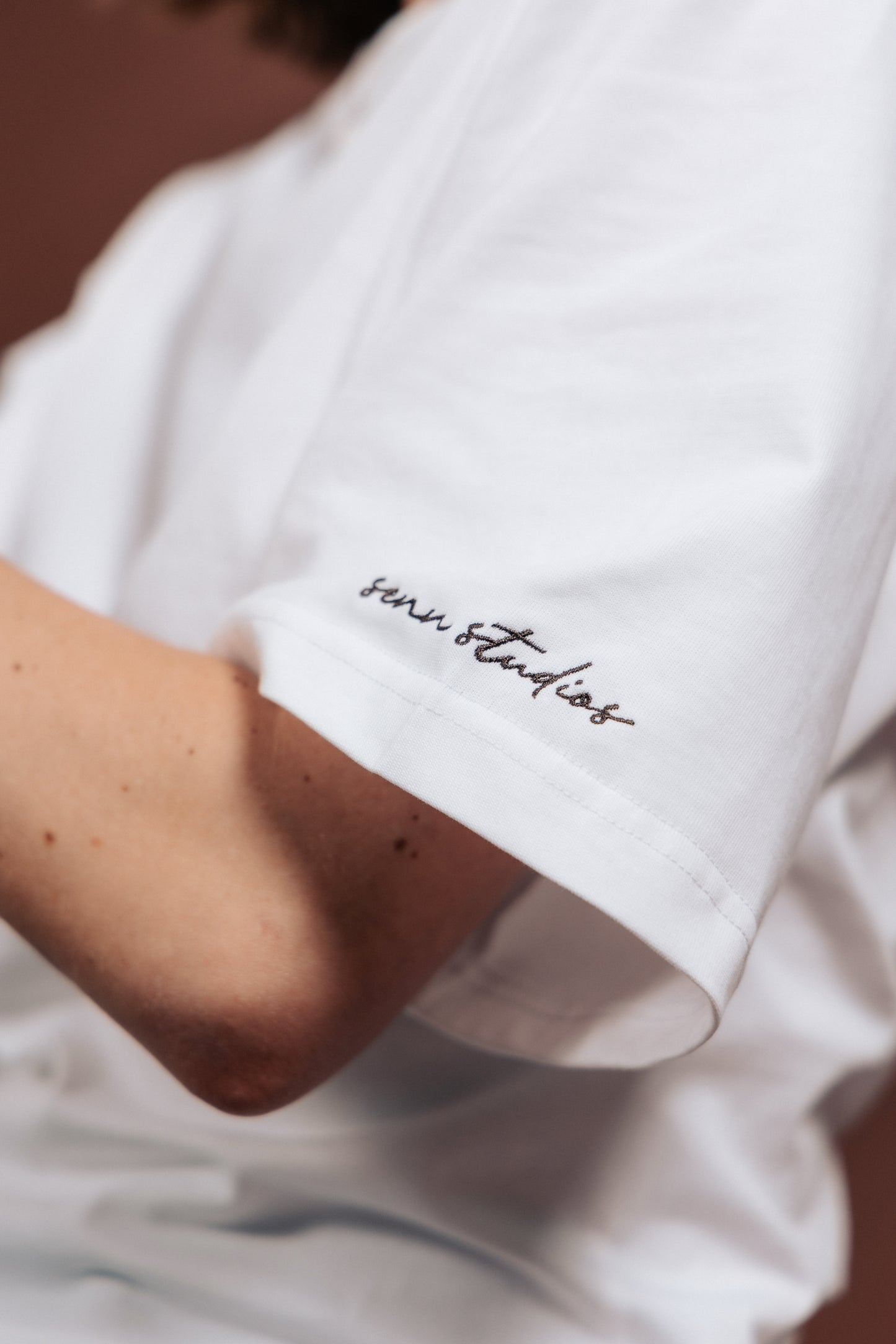 BASE 02 - FITTED T-SHIRT WHITE