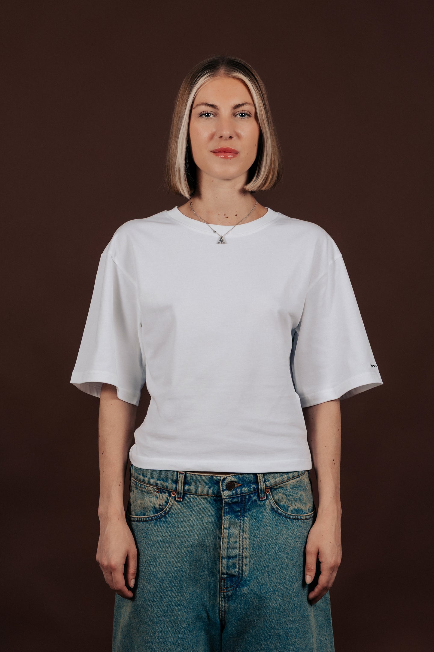 BASE 02 - FITTED T-SHIRT WHITE