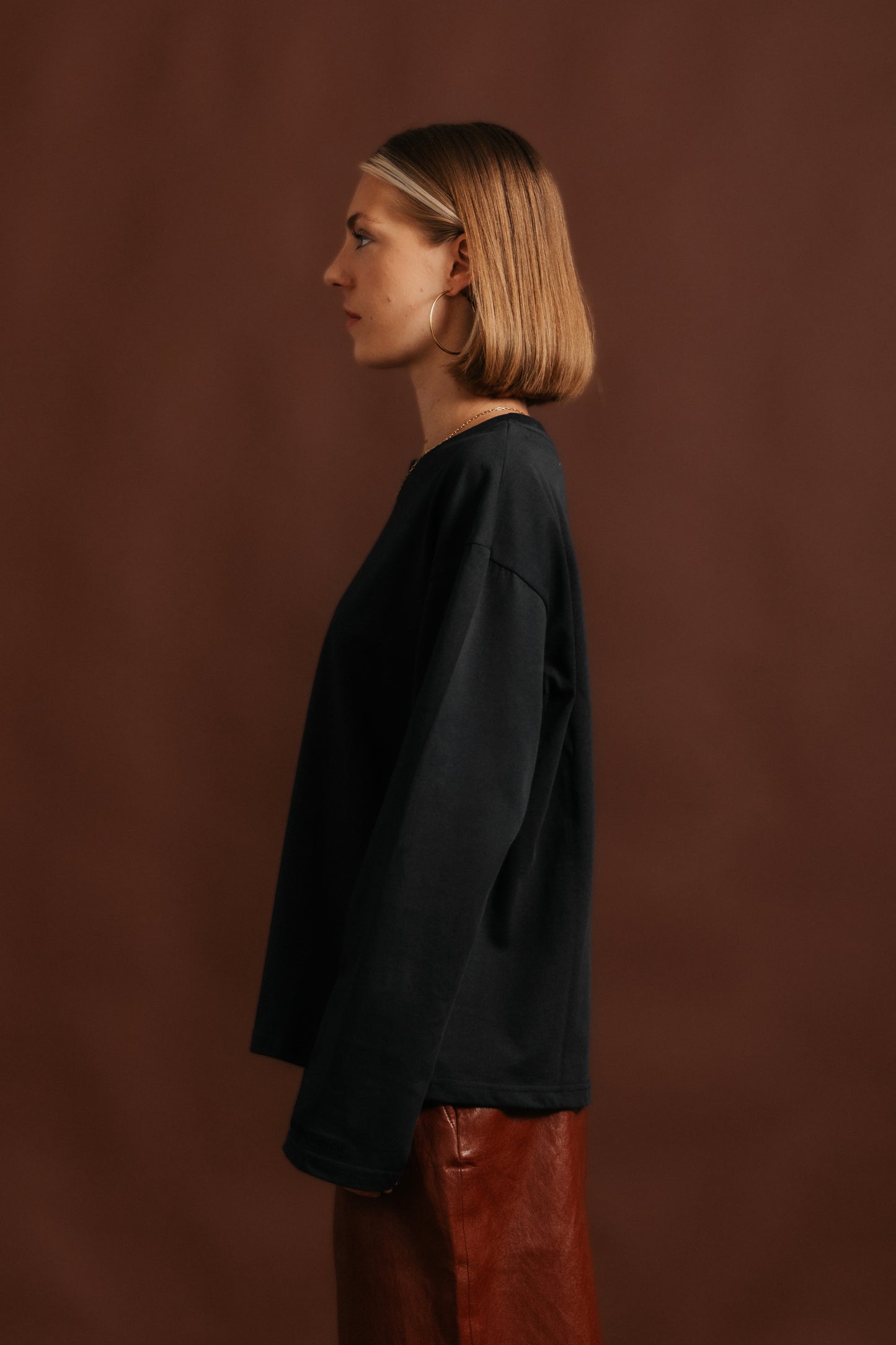 BASE 03 - LONGSLEEVE VINTAGE BLACK